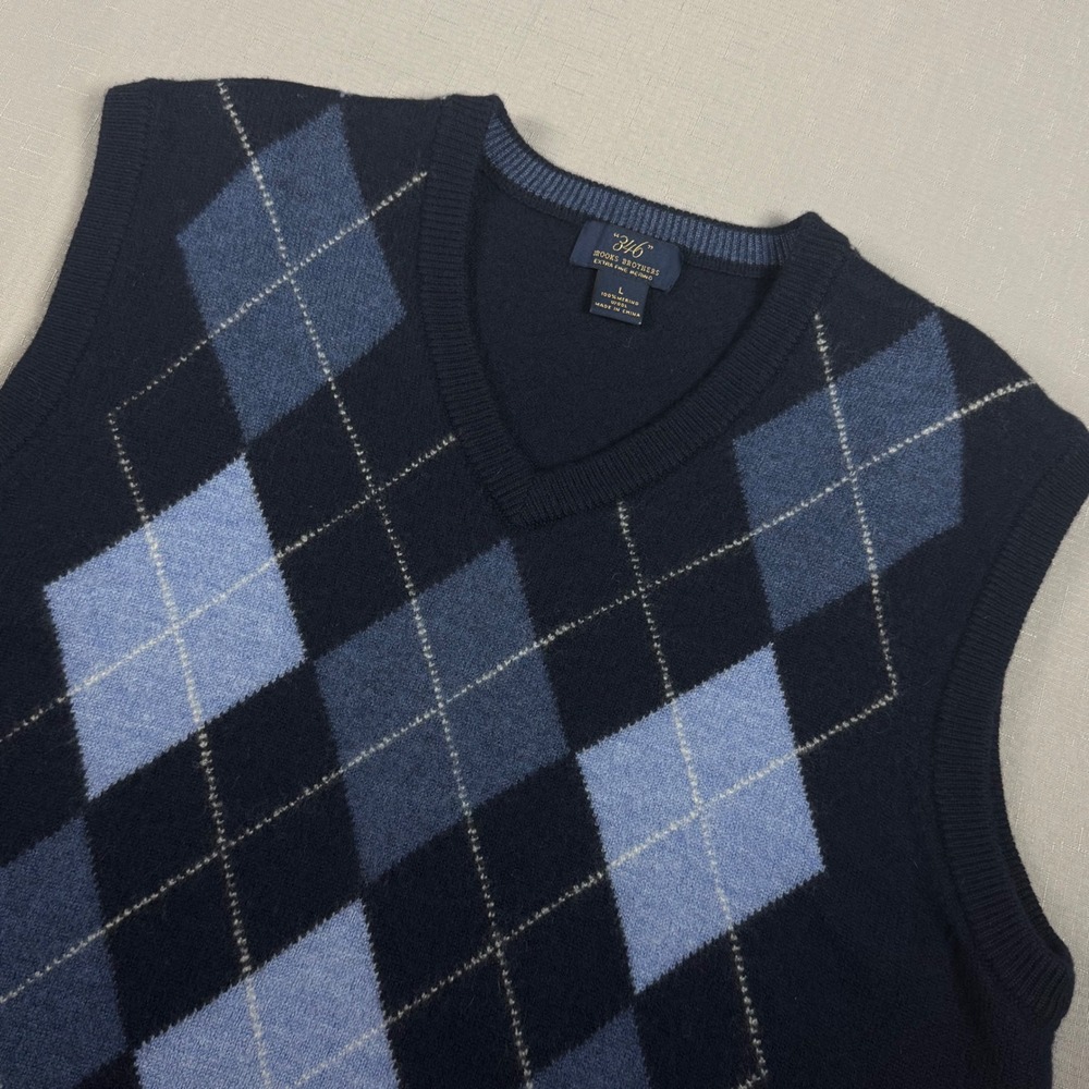 Brooks Brothers 346 Mens Large Navy Blue Argyle Merino Wool Sweater Vest